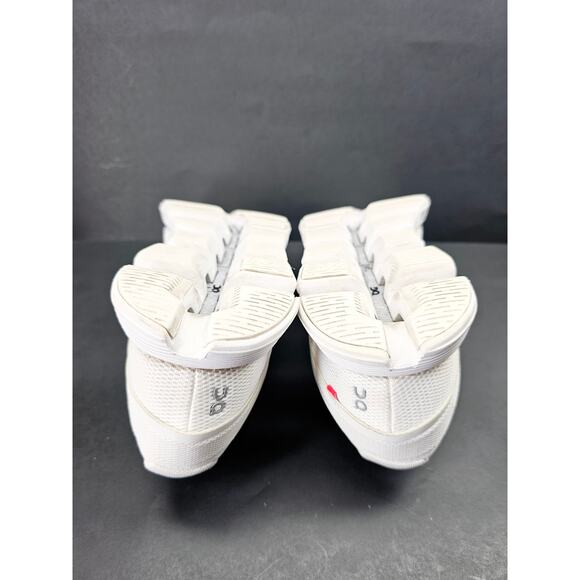 Oncloud  Women 8.5 Comfy footwear - Picture 6 of 9